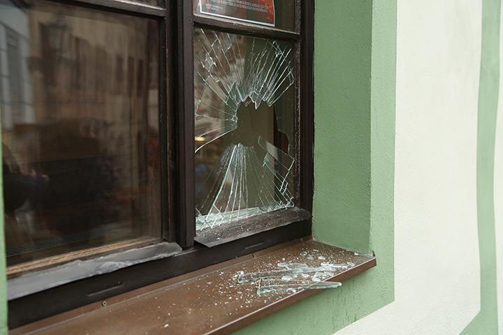 A2B Glass are able to board up broken windows while they are being repaired in South Hampstead.
